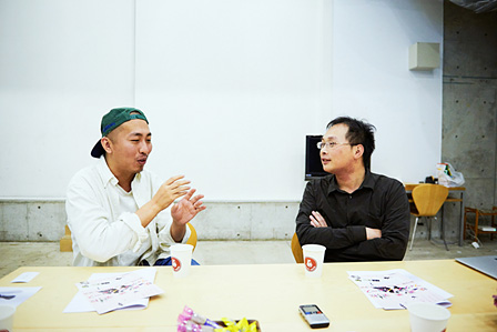 左から：三宅唱、深田晃司